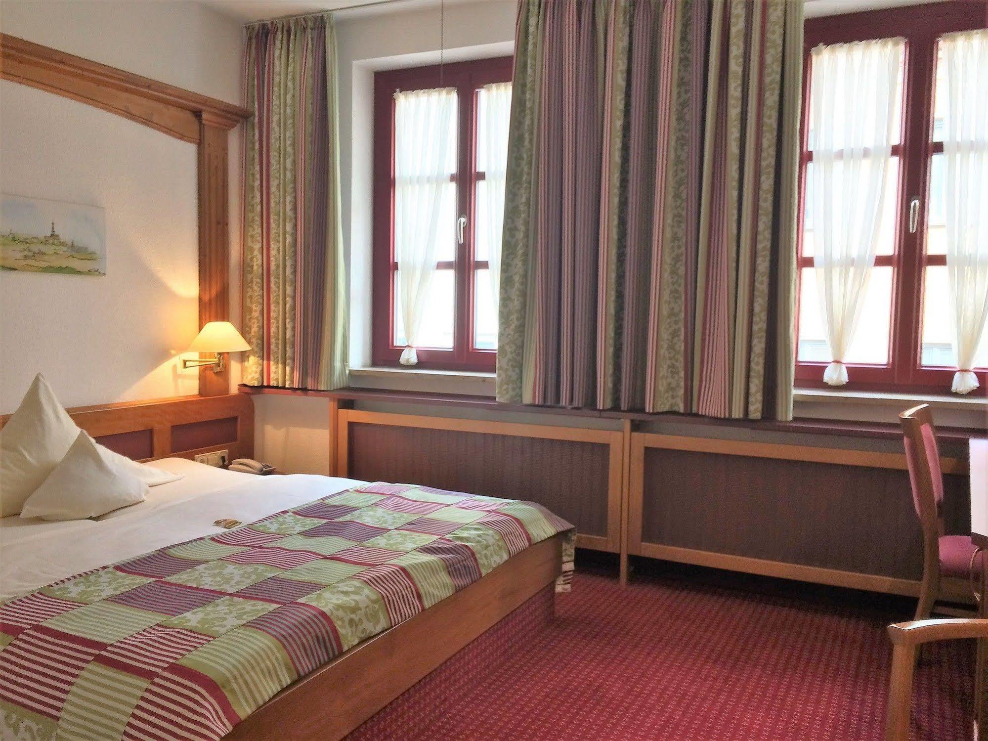 Hotel Augsburger Hof Экстерьер фото